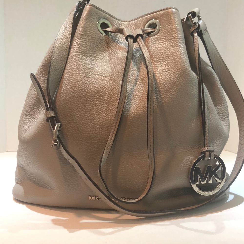 🇺🇸SALE🇺🇸 Michael Kors Shoulder Bag